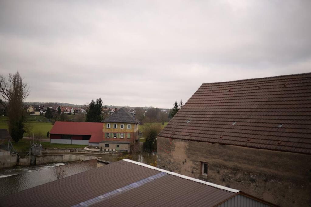 1 Zimmer Wohnung Dg Mit Klimaanlage Und Kleinen Balkon Oedheim Экстерьер фото